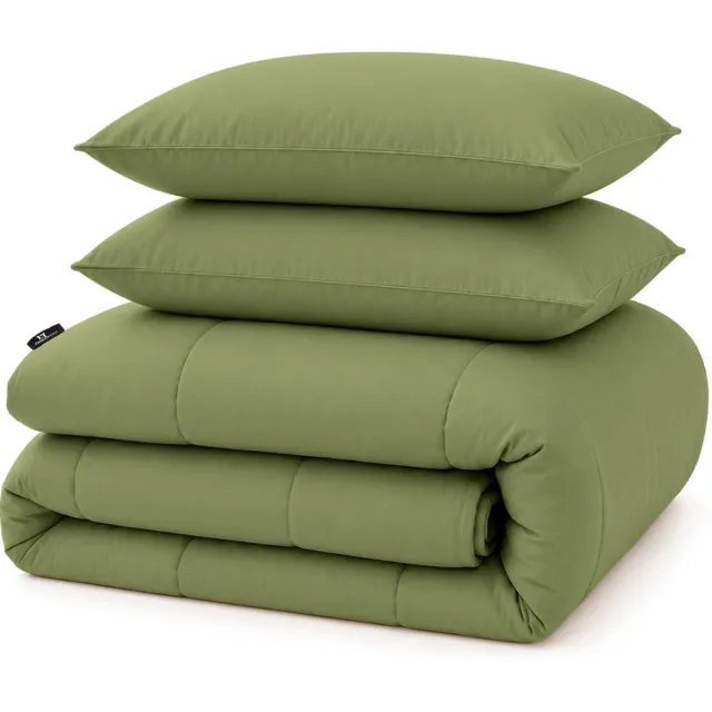 Slaapspeciaal Eazydekbed Hotel Mosgroen - Dekbed zonder Overtrek - Wasbaar Dekbed - Hoesloos Dekbed - All Year Dekbed - 2 in 1 Dekbed - Dekbed met Vaste Overtrek - Incl. 2 Kussenslopen - 200x220 cm Groen + Kussenslopen