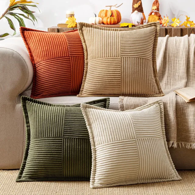 Famanu Set van 4 kussenslopen 40 x 40 cm in bruin corduroy met patchwork en bies, decoratieve kussenhoezen voor woonkamer en slaapkamer, perfect voor een luxueuze uitstraling op je meubels