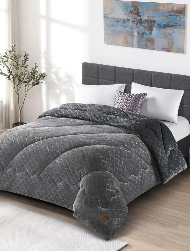 Madi 2-in-1 Hoesloos Dekbed – 160x220 cm – Lunora -Antraciet / Licht grijs – Warm & Zacht - Maak van jouw slaapkamer een luxe hotelkamer!