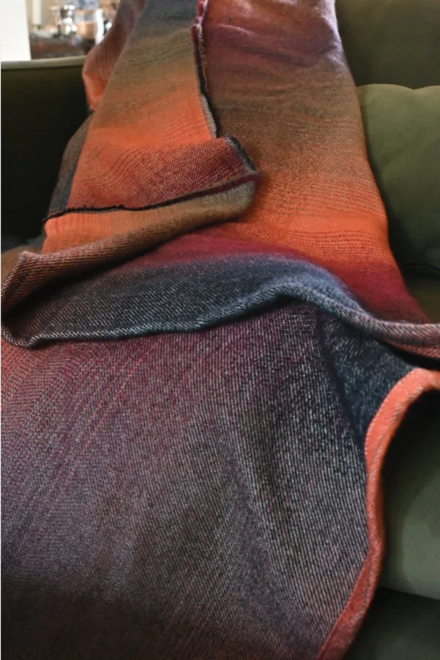 Deken Yaro Blanket Multicolor White Grey Orange Rainbow Wool, gemaakt van katoen en wol, 150 x 200 cm, woondeken, van natuurlijke materialen