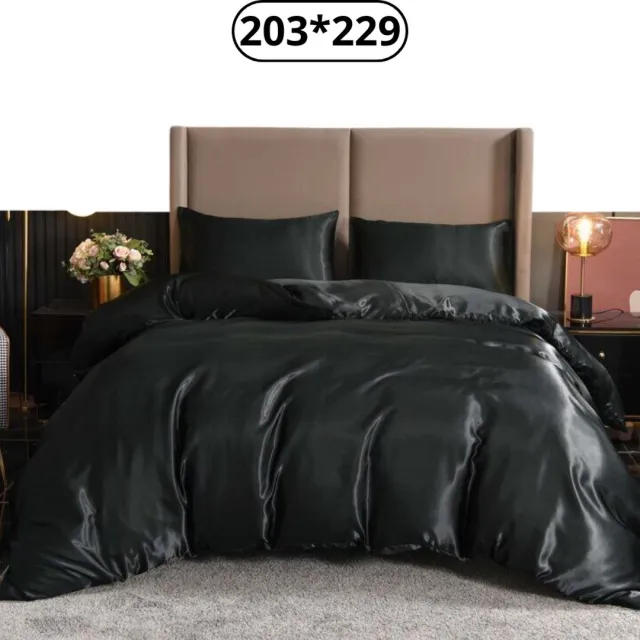 Livano Satijnen Dekbedovertrek - Fleece Dekbedovertrek - Pluche - Dekbed - Deken - Inclusief Kussens - Zwart 203x229cm