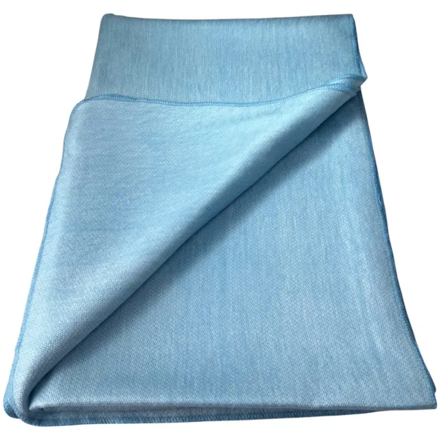 Alpaca D'Luxe Deken - Hypoallergeen - Hemelsblauw - Deken van Alpaca Wol - Duurzaam - Zacht en van Kwaliteit - Luxe cadeau - Zachte warme deken - Sustainable - Duurzaam cadeau - Alpaca wollen plaid - Anti-allergie - Comfortabel - Zacht voor de huid