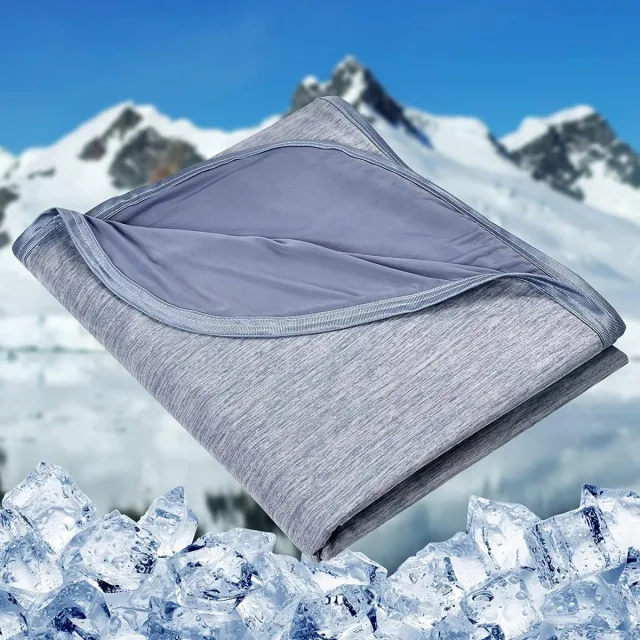 Huttutu Koeldeken - Dubbelzijdig Verkoelend Zomerdekentje voor Volwassenen - Geschikt voor Bed Bank en Reizen - Grijs - Formaat 150*200cm