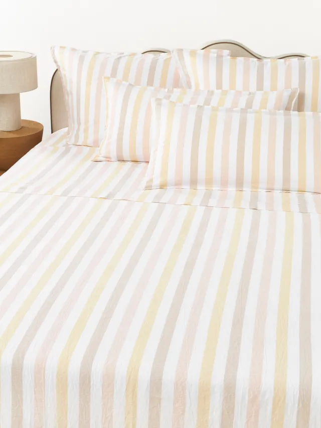 Westwing Collection Gewassen katoenen laken Harriet Geel, Beige