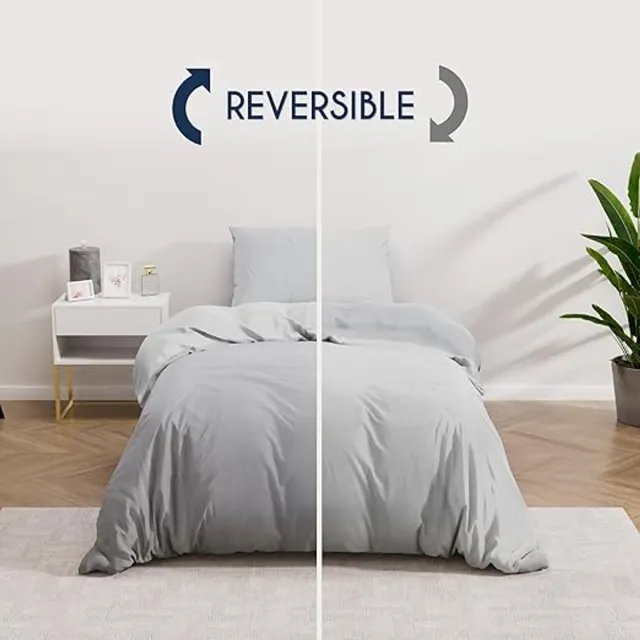Karma Dekbedovertrek 140x200 cm met 1 kussensloop 65x65 cm - Lichtgrijs/wit - 140x200 Bedset in 100% microvezel - 2 stuks