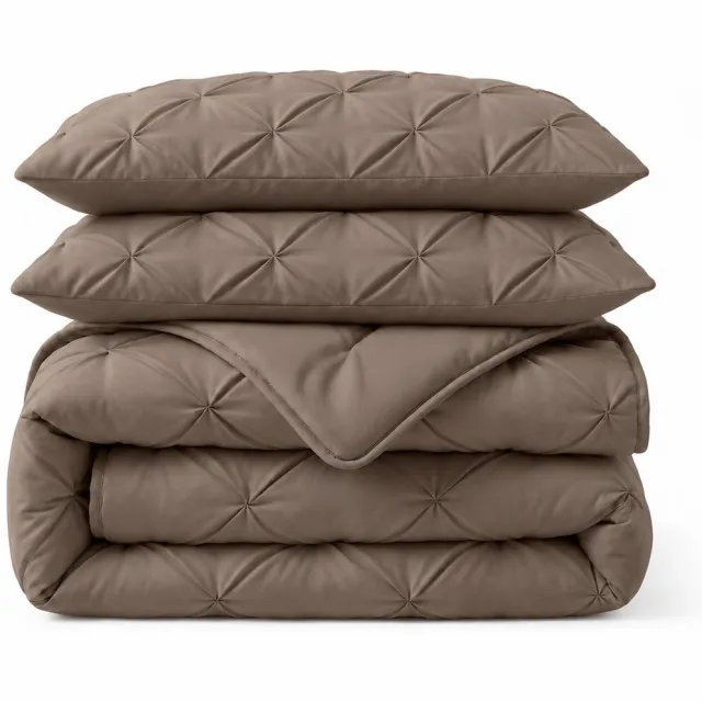 decoware Dekbed Zonder Overtrek 240x200 cm - Taupe - Met Bijpassende Kussenslopen - Pintuck Design - Hoesloos Dekbed - Wasbaar - 300 gsm Taupe Pintuck