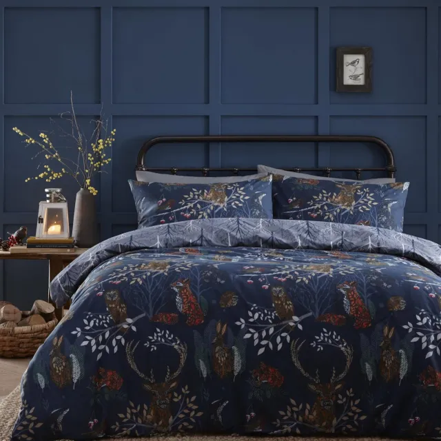 Unyqoos Betoverende beddengoedset met natuurprint voor tweepersoonsbed in marineblauw