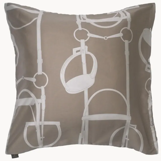 Adamsbro Satijnen kussenhoes Simple Bridle Beige