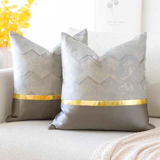 Ibenzoa Set van Twee Luxe Leer Kussenslopen met Golfstrepen, 60x60cm, Zilver