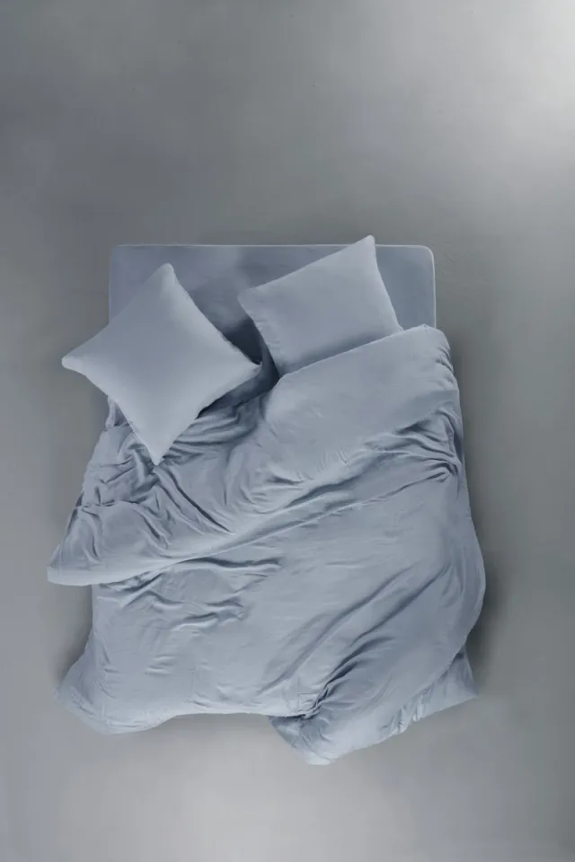 Casilin Strijkvrij Dekbedovertrek Tencel Satijn - 240x220 - Inclusief 2 Bijhorende Kussenslopen - 2 Persoons - 100% TENCEL™ Lyocel - Sky Blue - Blauw Lichtblauw
