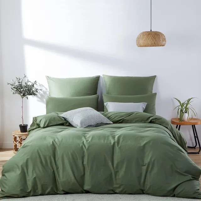 Unyqoos Premium Katoenen Beddengoedset 220 x 240 cm met Elegante Donkergroene Afwerking voor Optimaal Comfort