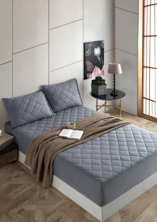 De Linde Home 2-in-1 Waterdichte Matrasbeschermer & Hoeslaken - Waterdicht Matrasbeschermer - 200x220 cm - Grijs - 100% Katoen - Gewatteerde Matrasbeschermer - Fitted - Elastische Hoeken tot 40 cm - Wasbaar & Duurzaam - Incontinentie