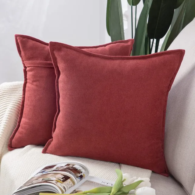 Unyqoos Set van Twee Luxe Chenille Kussenhoezen voor Bank en Slaapkamer in Bordeauxrood