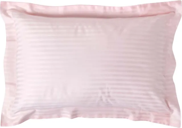 Homescapes Satijn Streep Katoen Kussensloop 50x75 cm met Sierrand – Roze – 100% Egyptisch Katoen Satijn – Draaddichtheid 330