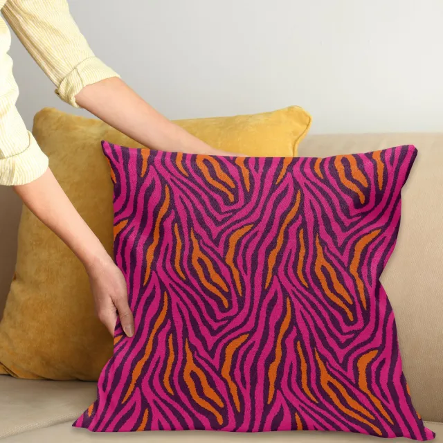 ABAKUHAUS Safari Kussenhoes, Zebra-Patroon-Strepen-Ontwerp, Dubbelzijdige Digitale Print met Ritssluiting, Kleurecht, Onderhoudsvriendelijk en Wasbaar, 40 x 40 cm, Roze Plum Oranje