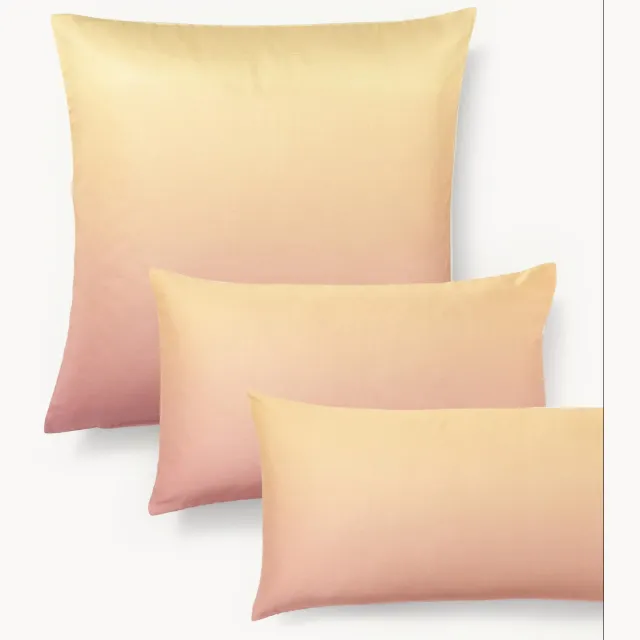 Westwing Collection Katoensatijnen kussenhoes Jania Roze, Geel