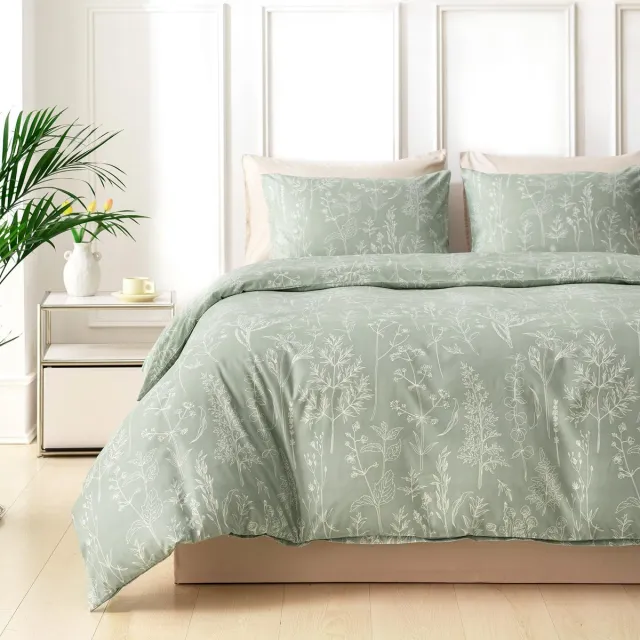 Unyqoos Luxe saliegroene dekbedovertrekset met plantenmotief van microvezel