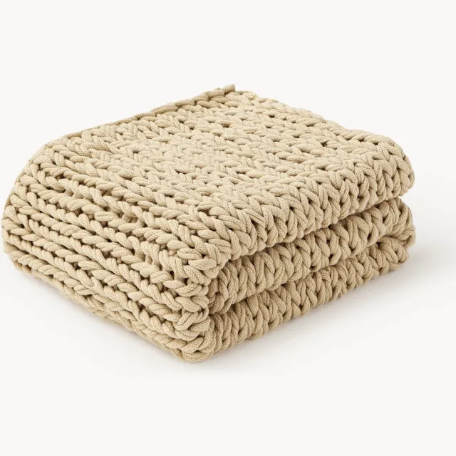 Westwing Collection Handgemaakte grof gebreide deken Adyna Beige