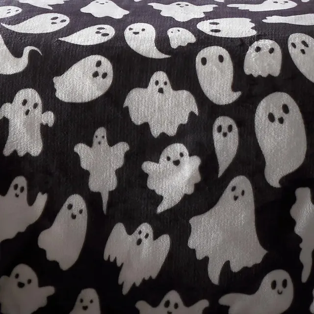 Ibenzoa Knus en Zacht Halloween Fleece Beddengoed met Schattige Geesten voor - Omkeerbaar Design Zwart - Wit