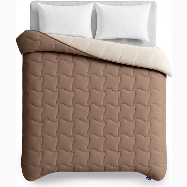 Slaapspeciaal Eazydekbed Series Bruin/Creme - Zomerdekbed zonder Overtrek - Wasbaar Dekbed - Hoesloos Dekbed - 2 in 1 Dekbed - Dekbed met Vaste Overtrek - Duo Kleur Dekbed - 200x200 cm
