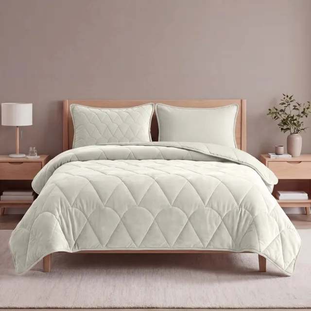 Sleeptime Lazy Dekbed Velvet Beige Met Luxe Kussenslopen 200x200