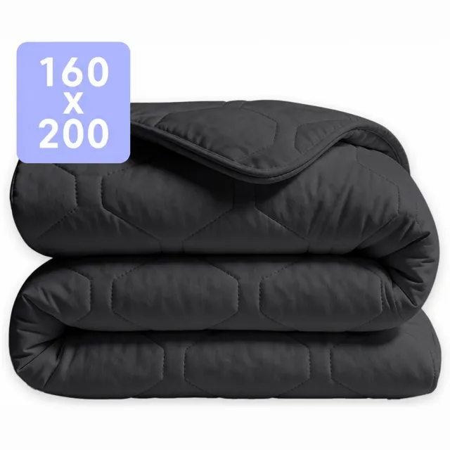 Happybed Dekbed zonder overtrek 160x200 - Wasbaar Winterdekbed - Bedrukt dekbed zonder hoes - Hoesloos Dekbed - Twijfelaar dekbed - Black