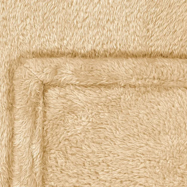 Beliani NAMDU - Plaid - Zandbeige - 125 x 150 cm - Polyester