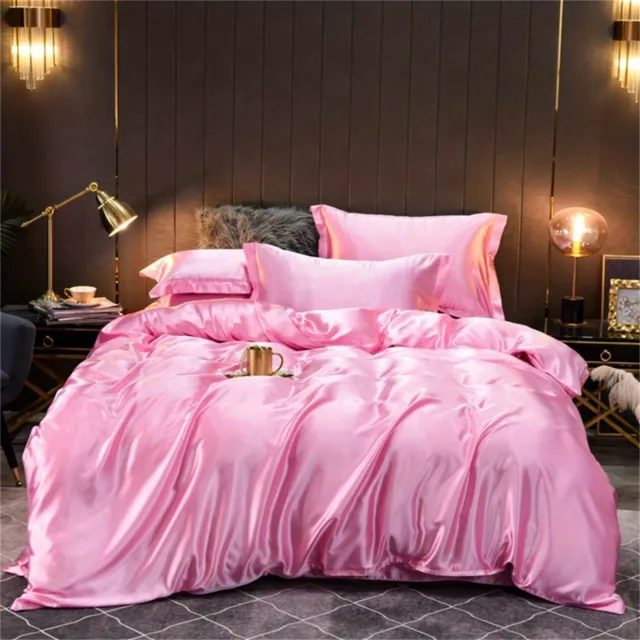 Livano Beddengoed - Dekbedovertrek - Dekbed - Zacht - 229 x 229 - Inclusief 2x Kussensloop - Roze