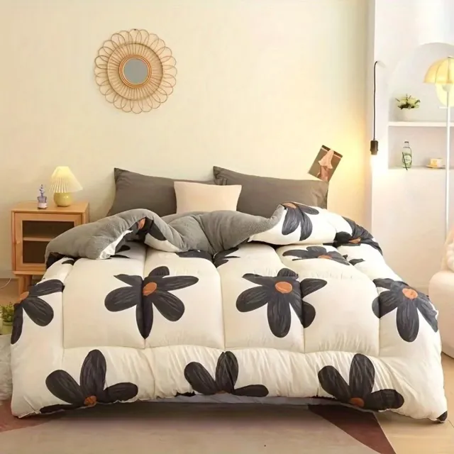J.T.R Gebloemd gewatteerd dekbed met grote bloemenprint - Wit en zwart - 200x200 cm.
