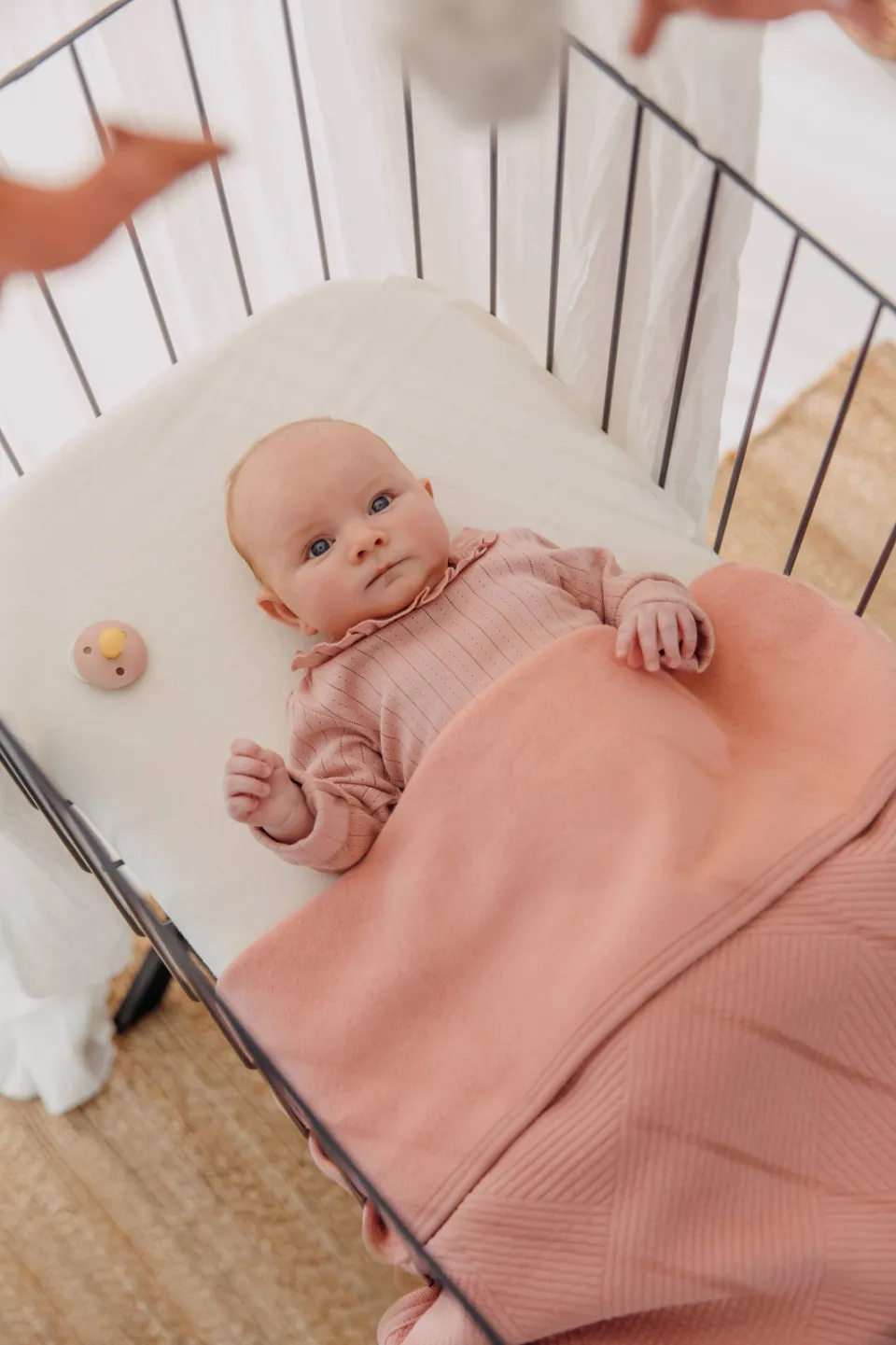 Meyco Jacquard flanel wiegdeken rose, foto 4