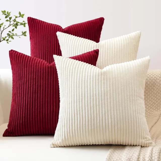 Unyqoos Set van vier corduroy kussenhoezen in crèmekleur voor stijlvolle woonkamer crème beige bordeaux