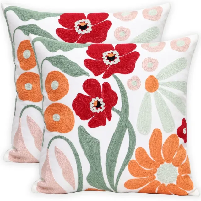 SNQ 2 Geborduurde Decoratieve Kussenhoezen - 45 × 45 cm - Bloemenpatroon - Landelijke Stijl - Zacht en Huidvriendelijk - Geschikt voor Woonkamer, Bank of Bed Kleur