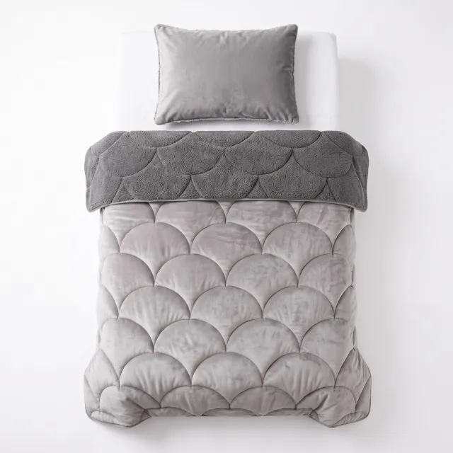 Sleeptime Teddy Velvet 2 in 1 Wasbaar Dekbed zonder Overtrek - Eenpersoons 140x200 cm - Inclusief 1 Kussensloop 60x70 cm - Zacht Teddy Velvet - Taupe/Grijs