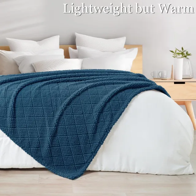 Unyqoos Zachte en Warme Knuffeldeken met Luxe Wafelpatroon voor Elk Seizoen, 130 x 150 cm, Marineblauw