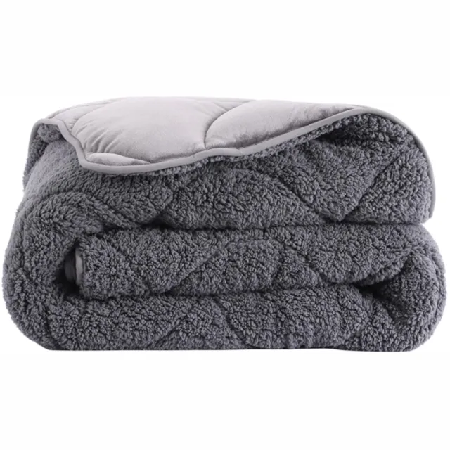 Slaaptextiel SlaapLuxe Dekbed Zonder Overtrek Grijs - Velvet & Teddy 2-in-1 - All Year Comfort-Lits-Jumeaux (240x220 cm)
