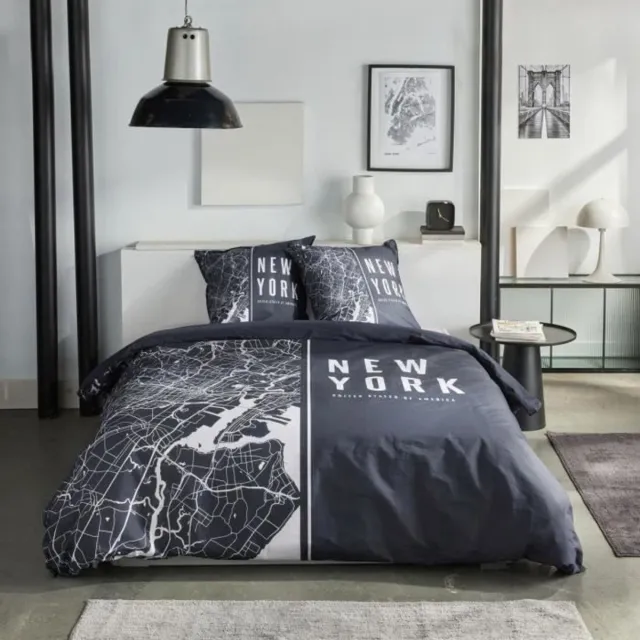 Today Beddengoedset - TODAY - JAVA - 2 personen - 240 x 220 cm - Katoen - New York print - Zwart