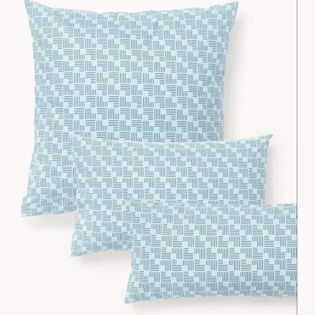 Westwing Collection Katoenen perkal kussenhoes Inki met geometrische print Blauw