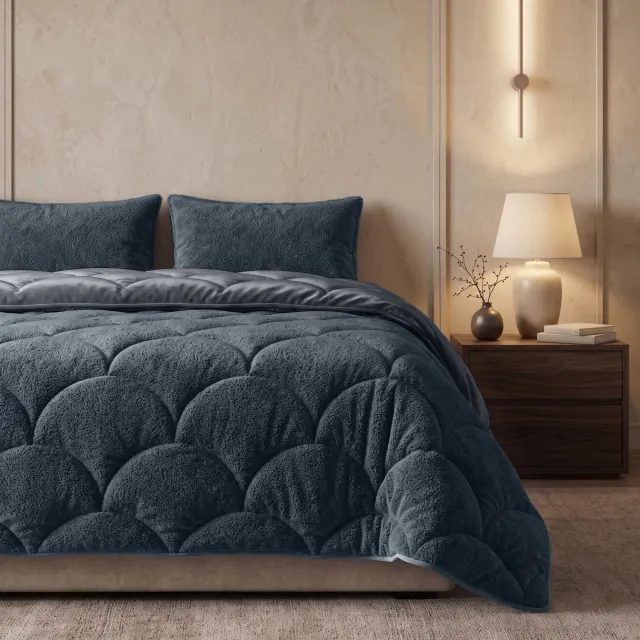 Sleeptime Teddy Velvet 2 in 1 Wasbaar Dekbed zonder Overtrek - Lits Jumeaux 240x200 cm - Inclusief 2 Kussenslopen 60x70 cm - Zacht Teddy Velvet - Antraciet