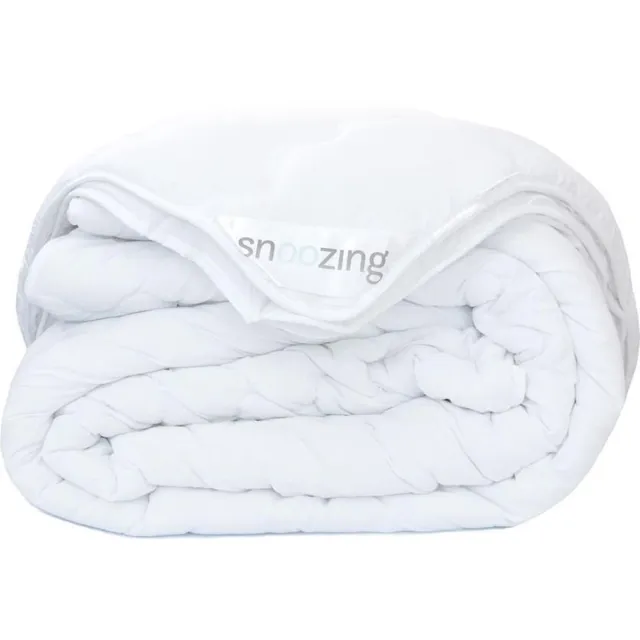 Snoozing Swiss Dreams - Synthetisch - 4-seizoenen dekbed - Tweepersoons - 200x200 cm - Wit