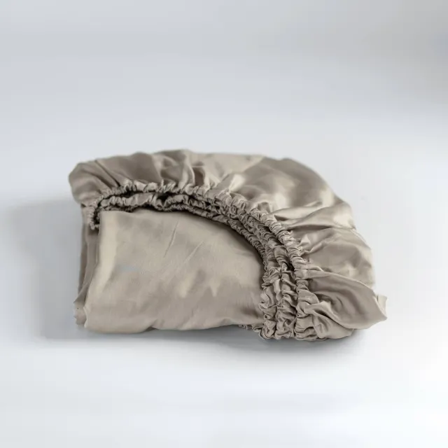 Cinderella satijnen hoeslaken taupe
