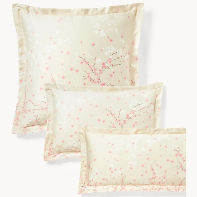 Westwing Collection Katoenensatijnen kussenhoes Sakura met bloemenprint Beige