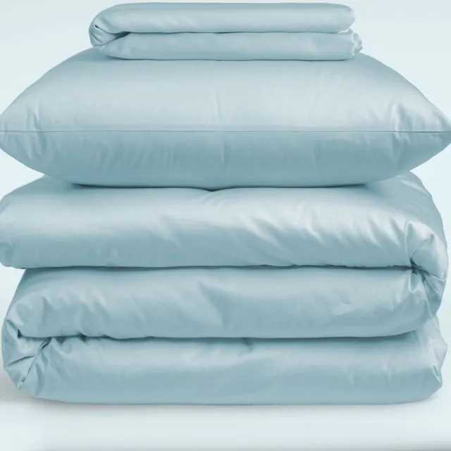Nordic Paradise Luxe Katoen Satijnen Dekbedovertrek Set - 240x220 cm + 2 kussenslopen 50x60 cm + Hoeslaken 160x200cm - Lichtblauw