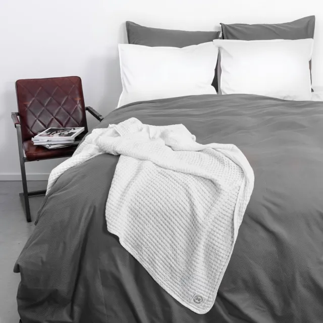 Town & Country Dekbedovertrek Hailey Antraciet 140x220cm 100% Katoensatijn 200 TC Grijs