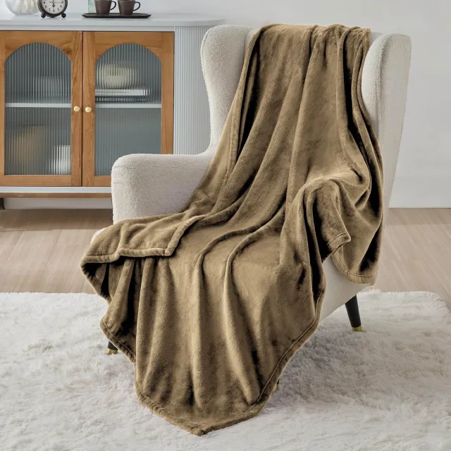 Ibenzoa Zachte en Warme Flanellen Fleece Deken voor Elk Seizoen - Camel, 130 x 150 cm bruin