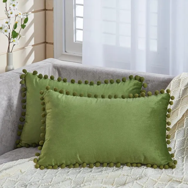 Thuys Set van 2 fluwelen kussenslopen, met pompons, effen kussenslopen, decoratieve kussenhoezen, hoofdkussens, sierkussens voor bank, slaapkamer, kantoor, auto, 30 x 50 cm, groen