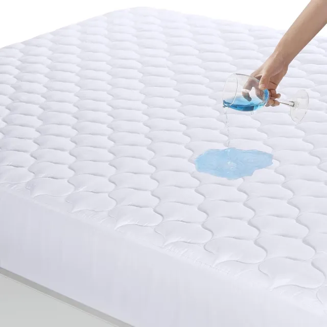 Ibenzoa Waterdichte gewatteerde matrasbeschermer met elastische pasvorm voor optimaal comfort Wit