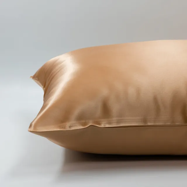 2x Zijden Kussensloop 50x60cm Goud Ritssluiting 22 Momme - Kussensloop set - Luxe Silk Kussensloop 100% moerbei zijde - Zijde kussensloop - Silk Heaven - 50x60cm / Ritssluiting