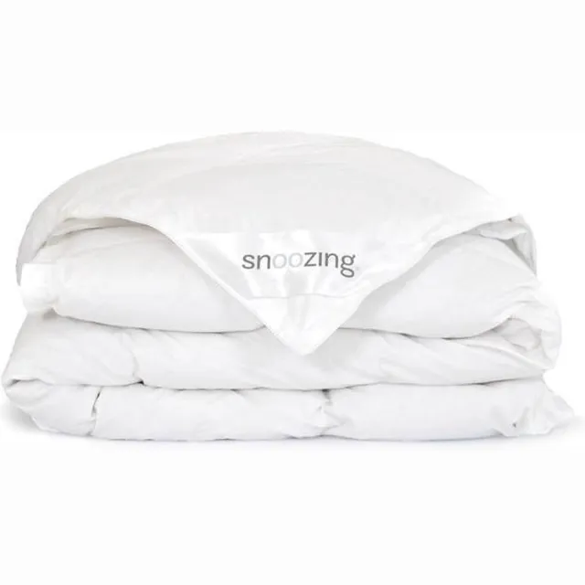 Snoozing Matterhorn - 4-seizoenen dekbed - Tweepersoons - 200x200 cm - Wit