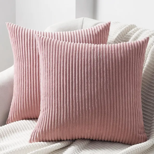 Ibenzoa Kleurrijke Decoratieve Kussenslopen van Zacht Corduroy Fluweel met Gestreept Patroon - Set van 2 voor Woon- en Slaapkamer roze