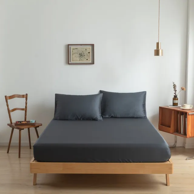 Bamboe hoeslaken Space Blue donkerblauw 200x210 cm – Standaard matras, zacht, ademend & hypoallergeen | Boomba Bamboo®